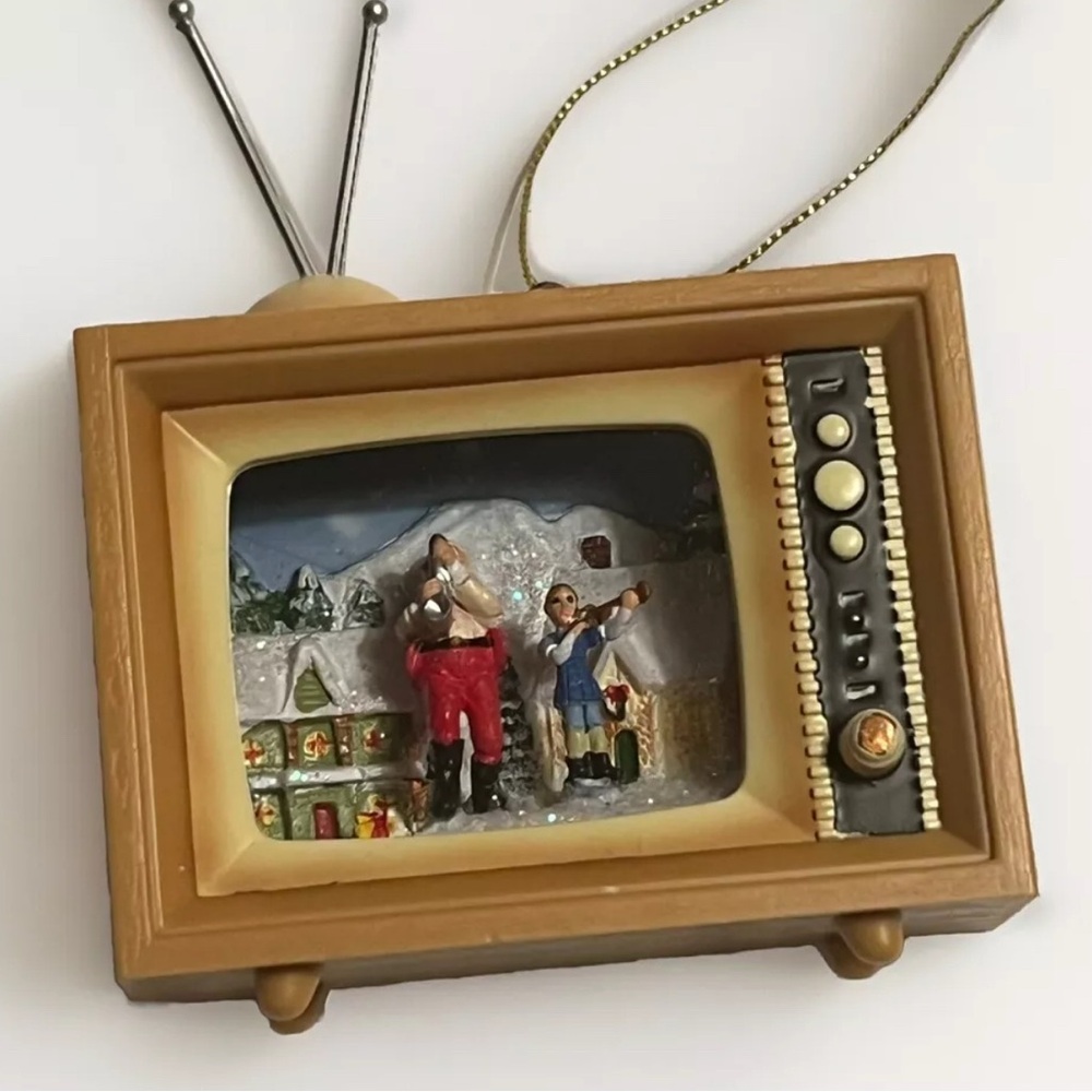 Retro TV Christmas Ornament Tree Decoration